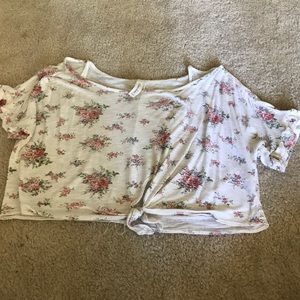 Flowy floral crop top perfect for summer!
